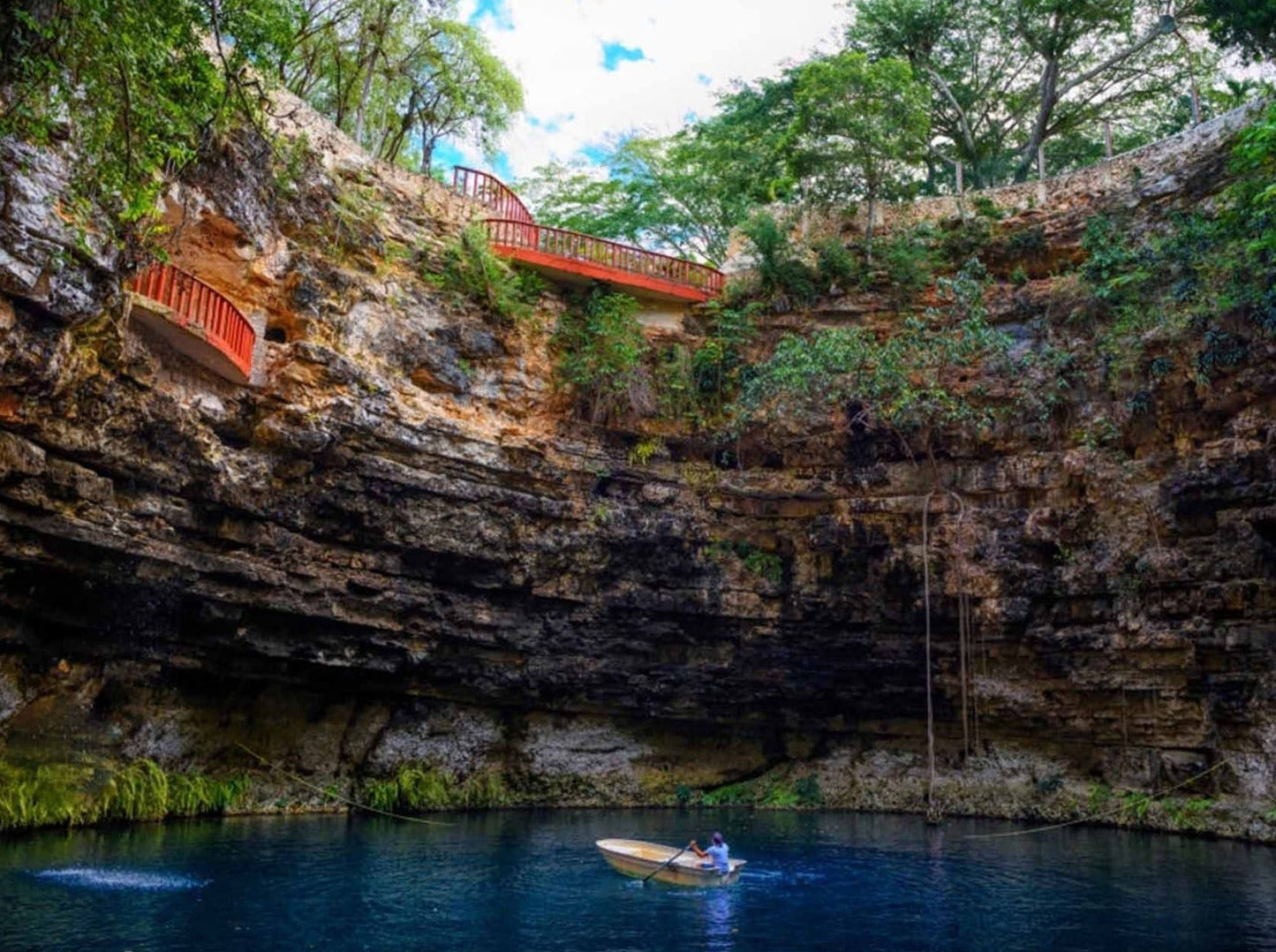 CHICHEN ITZÁ – VALLADOLID – CENOTE PLUS CANCÚN