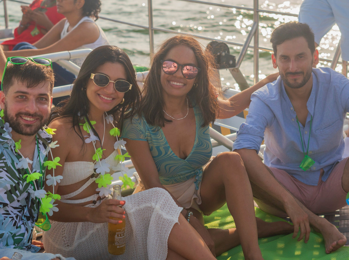 ATARDECER POR LA BAHIA DE CARTAGENA EN CATAMARÁN FLAMANTE VIP