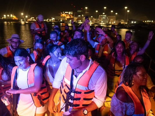 NOCHE BLANCA EN KATAMARAN SANTA MARTA