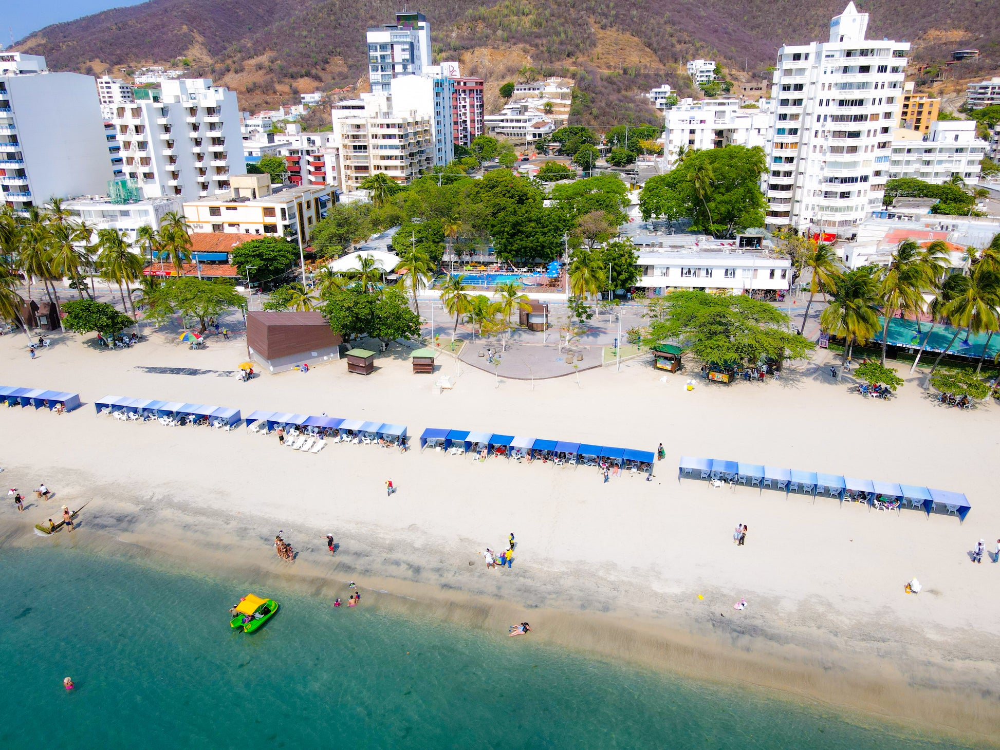 Tour Santa Marta y Barranquilla en un día con salida desde Cartagena