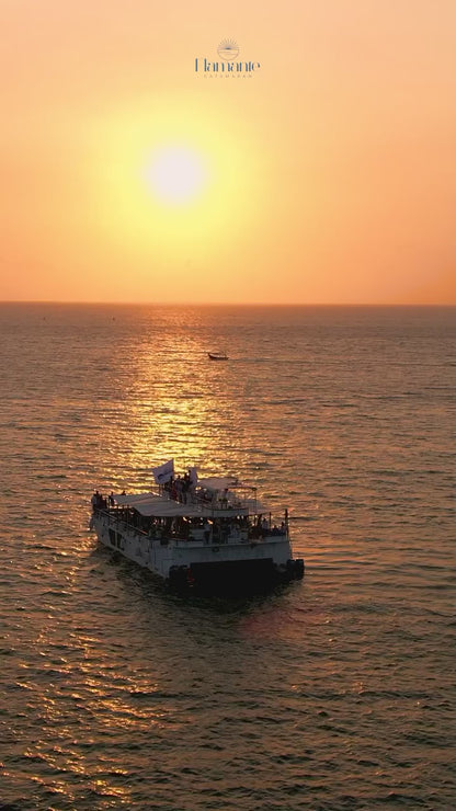 ATARDECER POR LA BAHIA EN CATAMARÁN