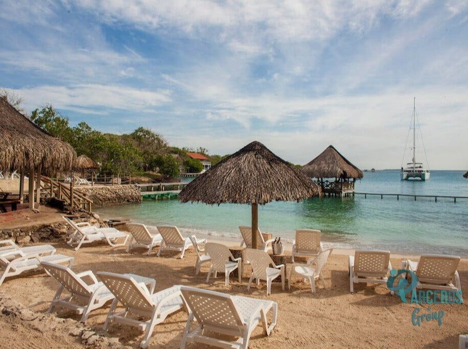 DIA DE PLAYA EN LA ISLA DEL SOL